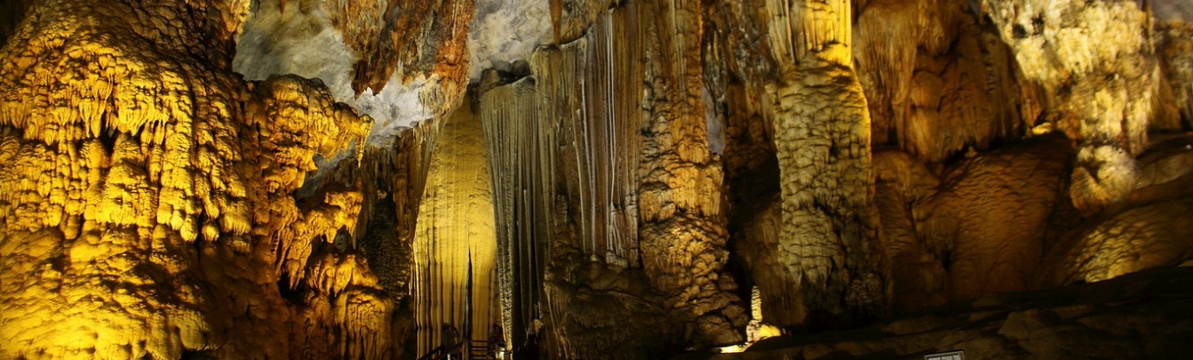Paradise Cave in Phong Nha - Ke Bang National Park in Vietnam Adventure and Trekking Tours