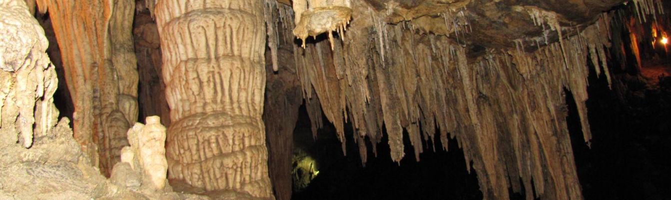 The system of stalactite in Pu Sam Cap Cave