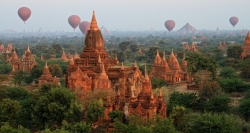 From the balloon, you can take you eyes to admire a vaporous Bagan with thousands of temples and pagodas