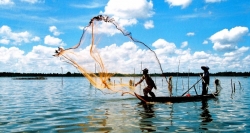 Mekong Delta is famous by the imagines of fisherman and floating life