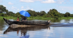 Cruising along Sangker River to feel the Tonle Sap - the breath of life