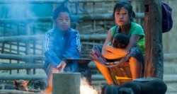Trekking to Khmu Village to see the authentic life
