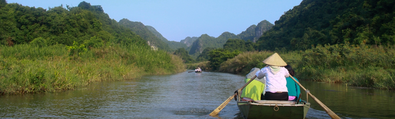 Ninh Binh Travel Guides