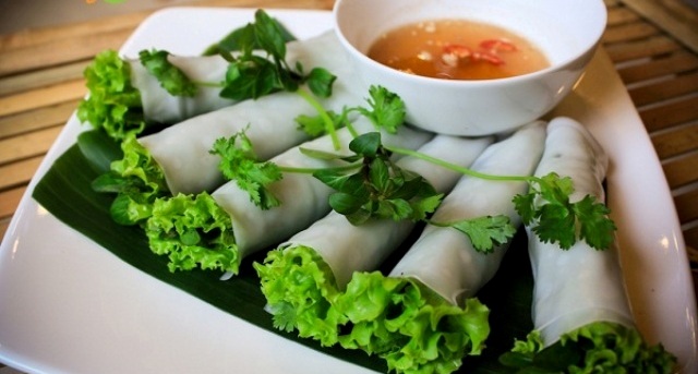 Rolled noodle is one of the most delicious food of Hanoi