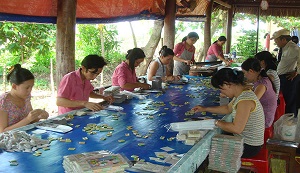 Visiting coconut candy making workshop