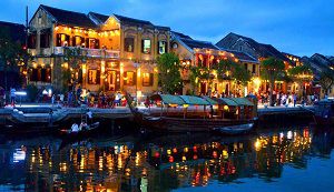 The glowing Hoi An ancient town at night