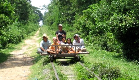 Experience a bamboo train trip will make lots of fun for your Battambang travel.