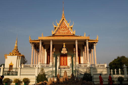 Touch to the serenity of the heart of Phnom Penh in Royal Palace.