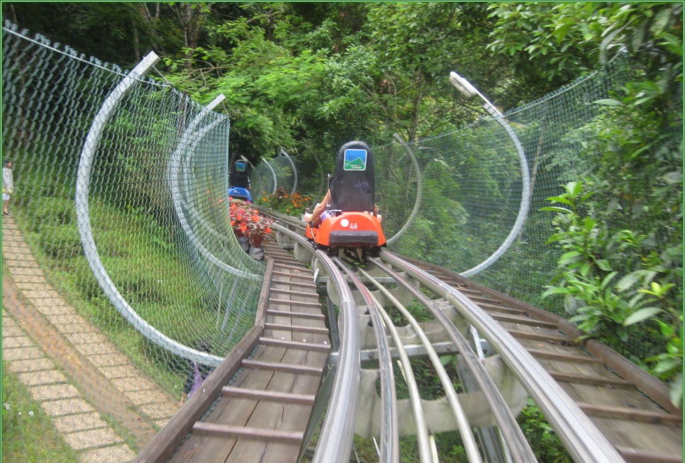 using chutes to take an overview about the waterfall