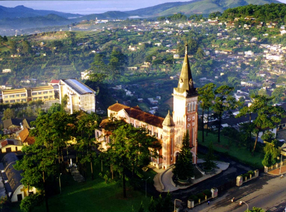 Dalat Cathedral (Con Ga Church)