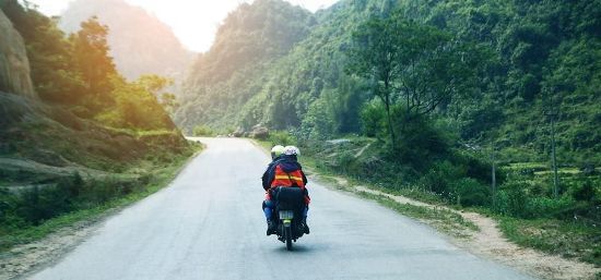 travelling by motobike to Ninh Binh