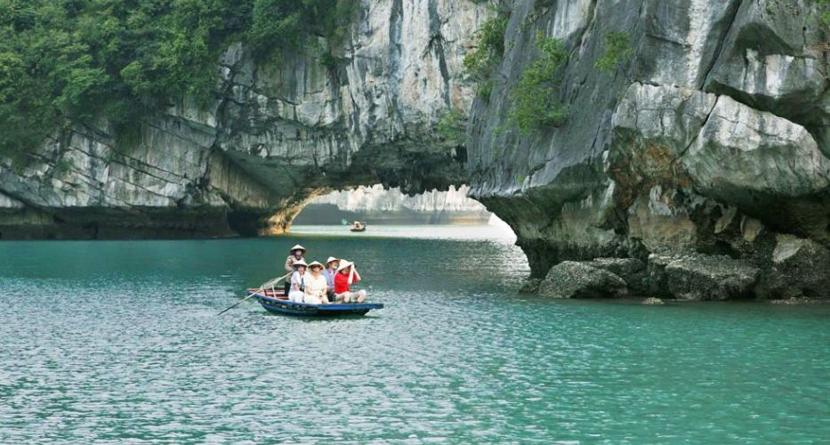 The diversified karst of Bai Tu Long Bay always brings to visitors the excited experience